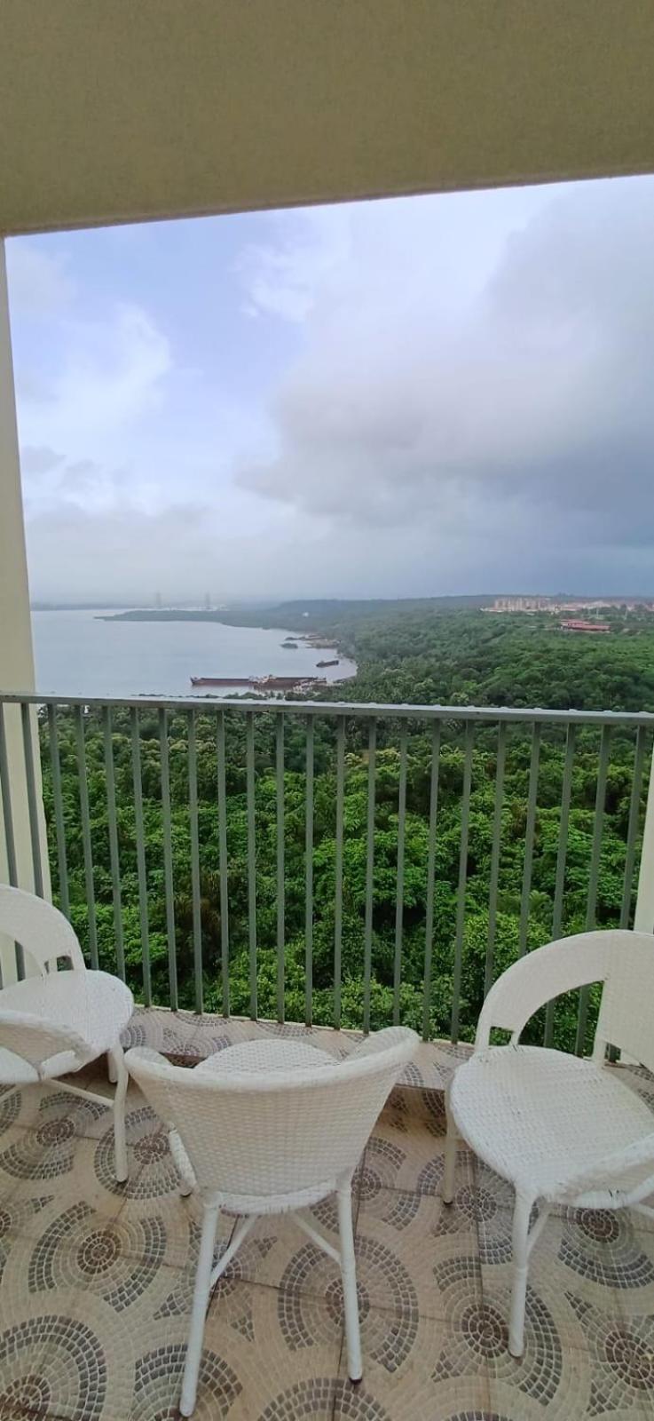 Good Stay 2Bhk Pool Apartment 10 Mins From Dabolim Airport Goa 102 Consua Εξωτερικό φωτογραφία