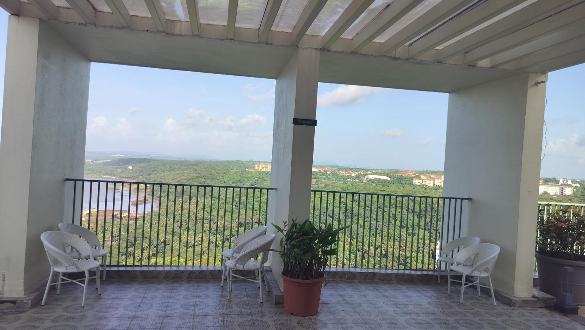 Good Stay 2Bhk Pool Apartment 10 Mins From Dabolim Airport Goa 102 Consua Εξωτερικό φωτογραφία