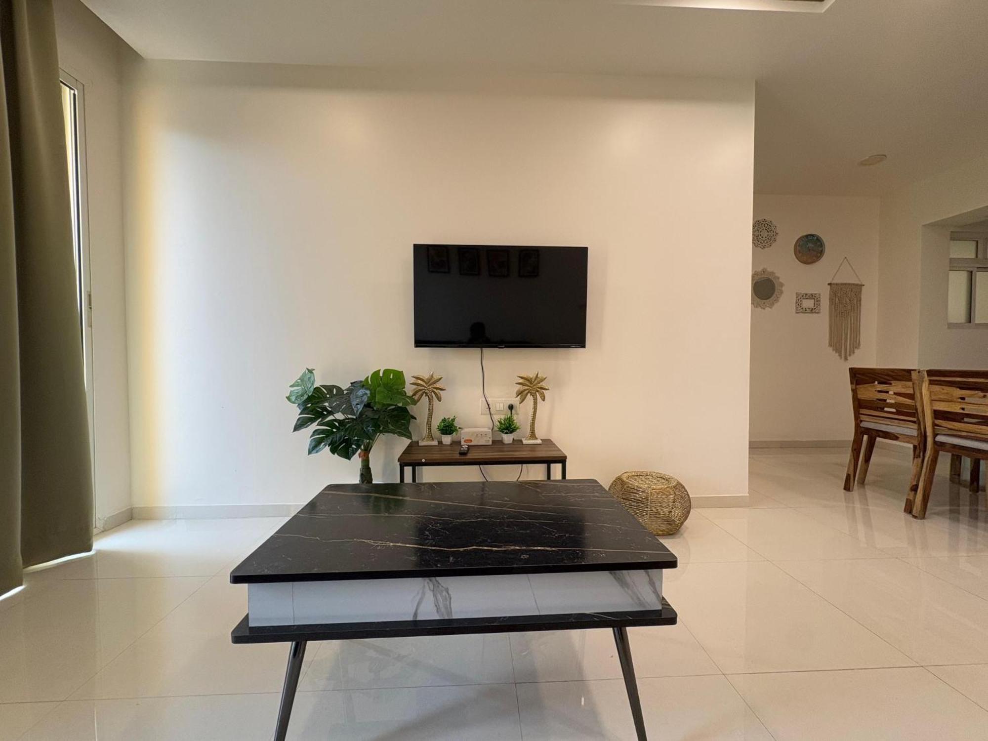 Good Stay 2Bhk Pool Apartment 10 Mins From Dabolim Airport Goa 102 Consua Εξωτερικό φωτογραφία